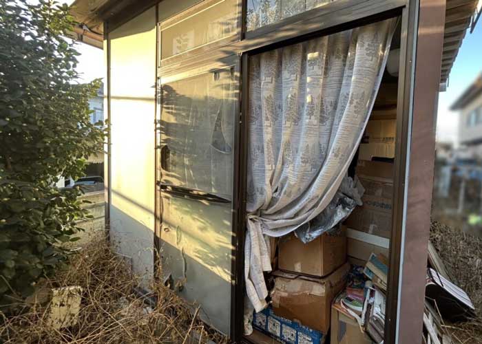 【不用品買取依頼】解体前の室内のお片付けを安い費用でする方法